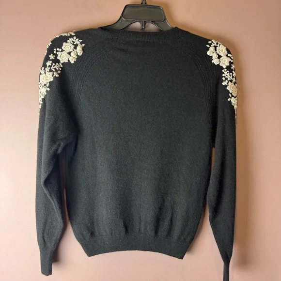 C by Bloomingdale's Cashmere Black Embroidered Sweater S - Picture 8 of 9